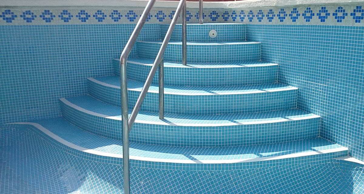 Cómo puedes elegir escalera de piscina
